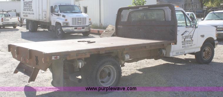 image for item A3212 1995 Ford F350 XL pickup truck