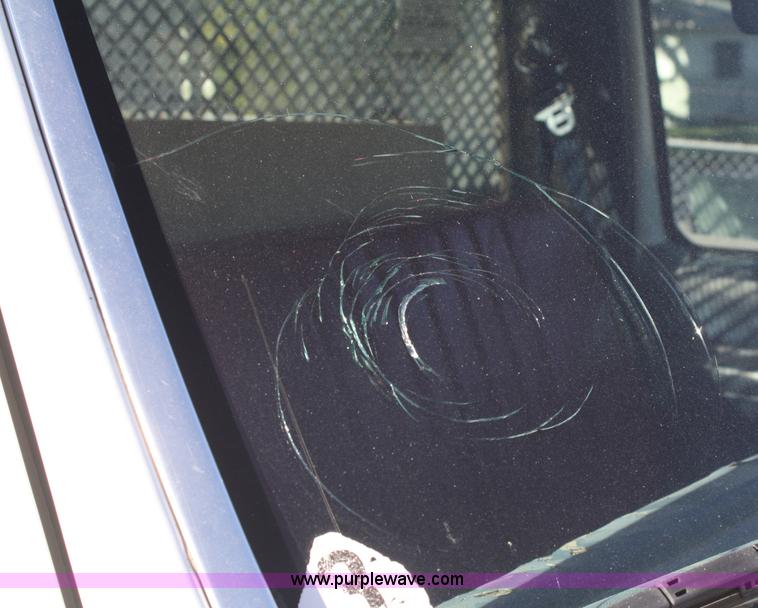 image for item A3212 1995 Ford F350 XL pickup truck