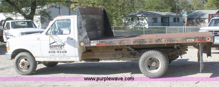 image for item A3214 1996 Ford F350 pickup truck