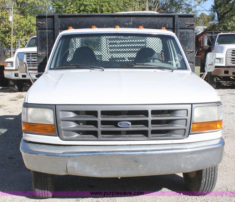 image for item A3214 1996 Ford F350 pickup truck