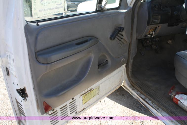 image for item A3214 1996 Ford F350 pickup truck