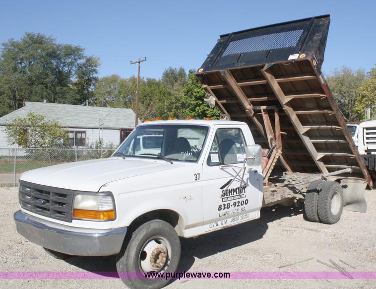 image for item A3214 1996 Ford F350 pickup truck