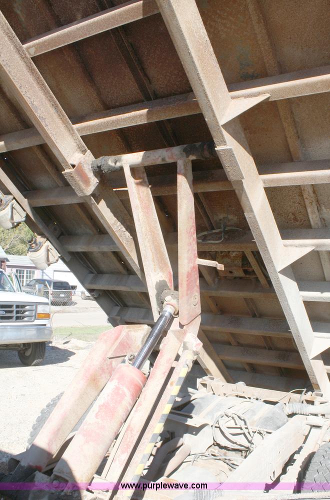 image for item A3214 1996 Ford F350 pickup truck