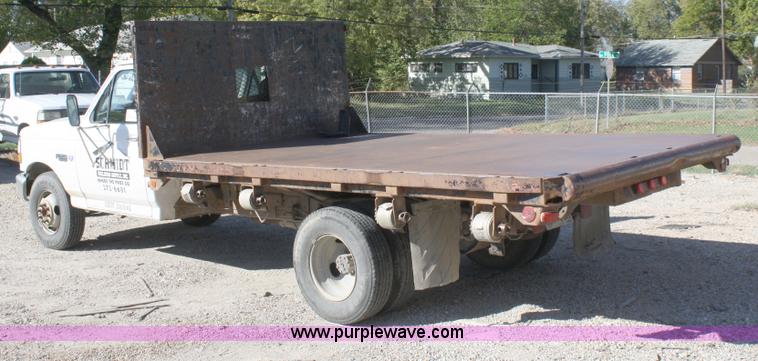 image for item A3215 1997 Ford F350 XL pickup truck