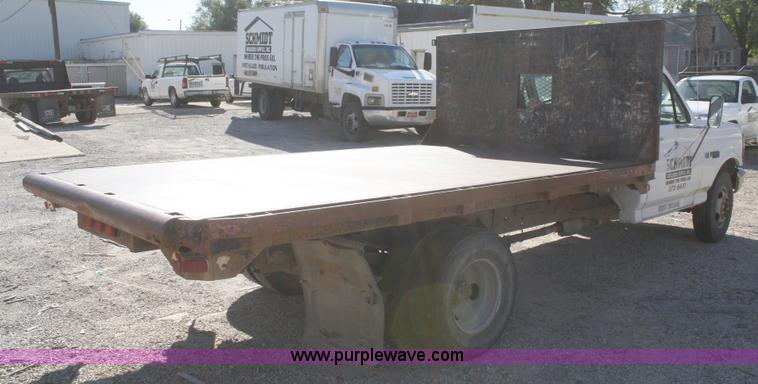 image for item A3215 1997 Ford F350 XL pickup truck