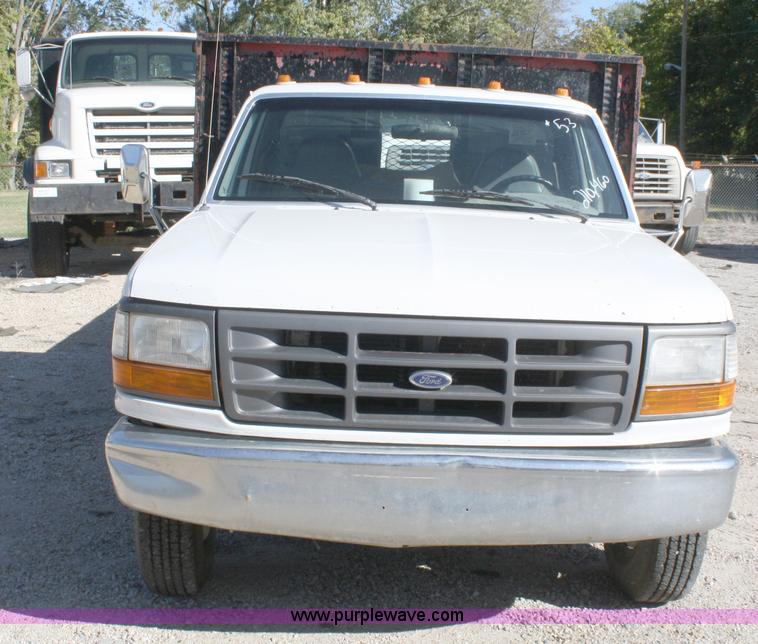image for item A3215 1997 Ford F350 XL pickup truck