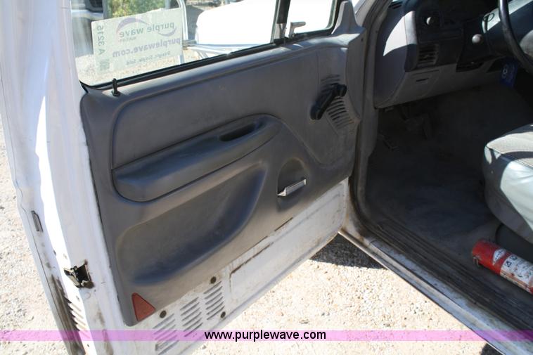 image for item A3215 1997 Ford F350 XL pickup truck