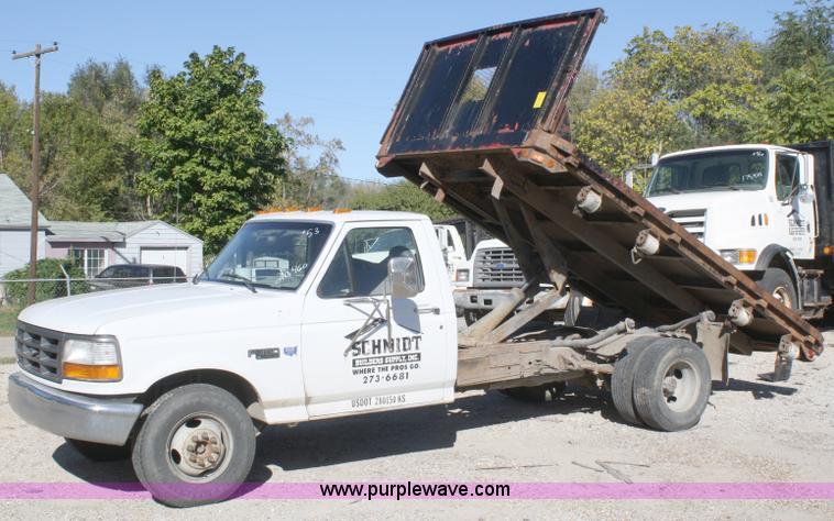 image for item A3215 1997 Ford F350 XL pickup truck
