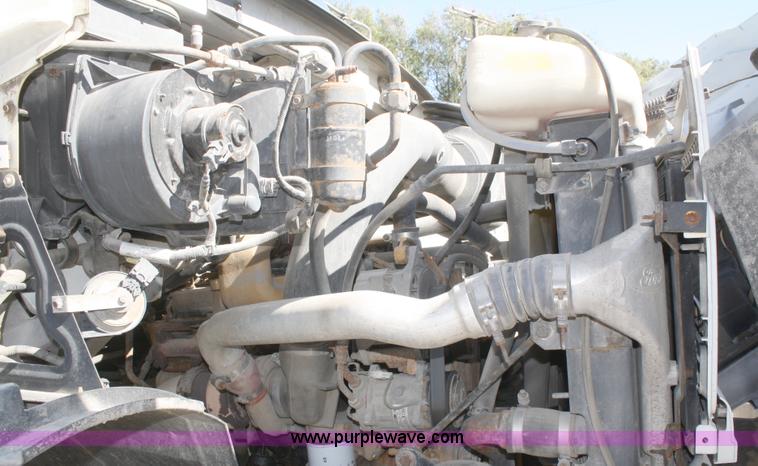 image for item A3218 1998 Ford Louisville LT8501 flatbed truck