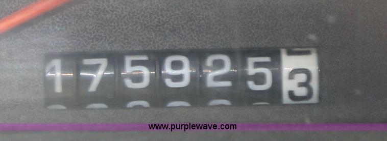 image for item A3218 1998 Ford Louisville LT8501 flatbed truck