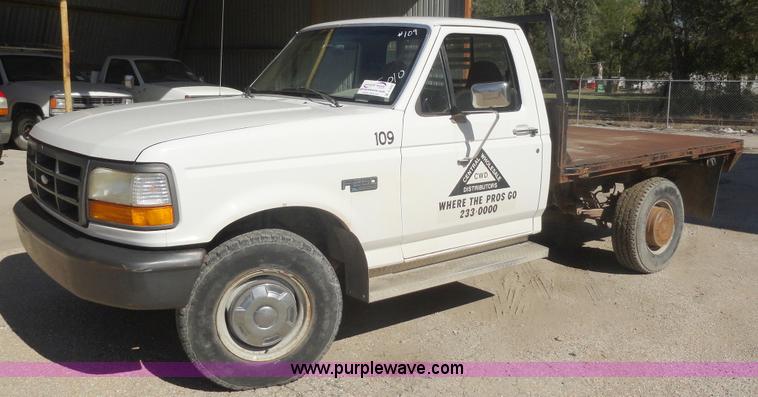 image for item A3220 1996 Ford F250 XL pickup truck