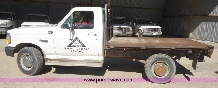 image for item A3220 1996 Ford F250 XL pickup truck