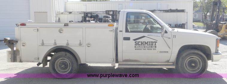 image for item A3221 1996 Chevrolet Cheyenne C2500 pickup truck