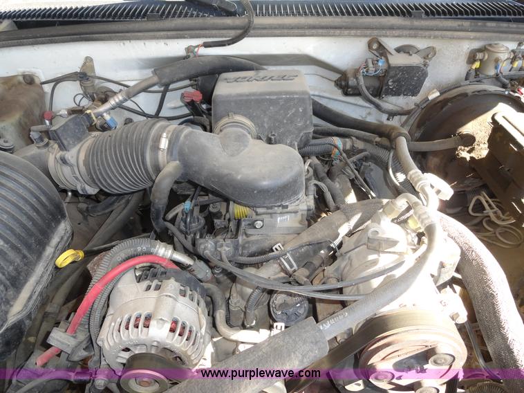 image for item A3221 1996 Chevrolet Cheyenne C2500 pickup truck