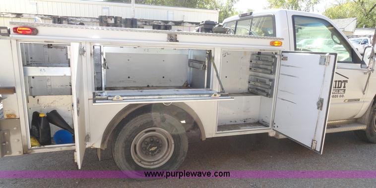 image for item A3221 1996 Chevrolet Cheyenne C2500 pickup truck