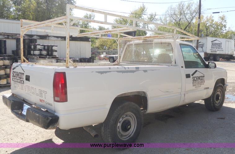 image for item A3222 1998 Chevrolet Cheyenne K1500 pickup truck