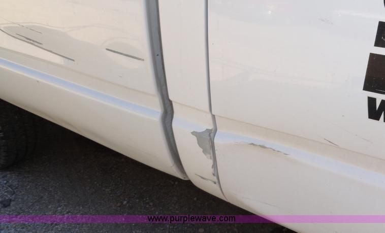 image for item A3222 1998 Chevrolet Cheyenne K1500 pickup truck