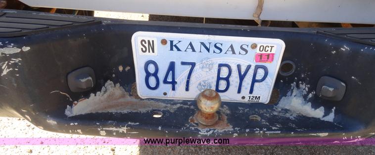 image for item A3222 1998 Chevrolet Cheyenne K1500 pickup truck