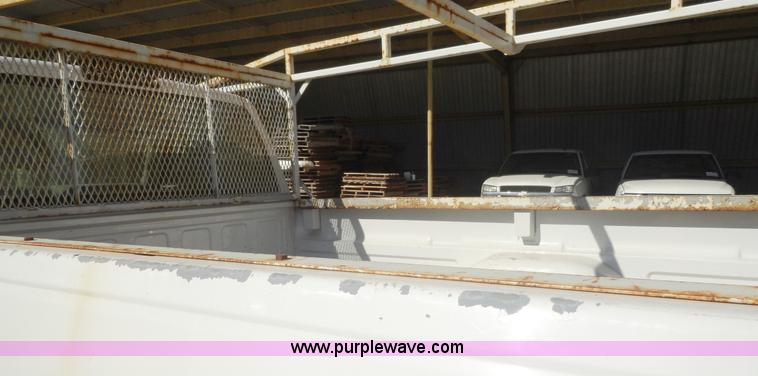 image for item A3222 1998 Chevrolet Cheyenne K1500 pickup truck