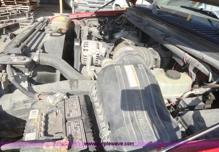 image for item A3223 1999 Ford F350 Super Duty crew cab pickup truck