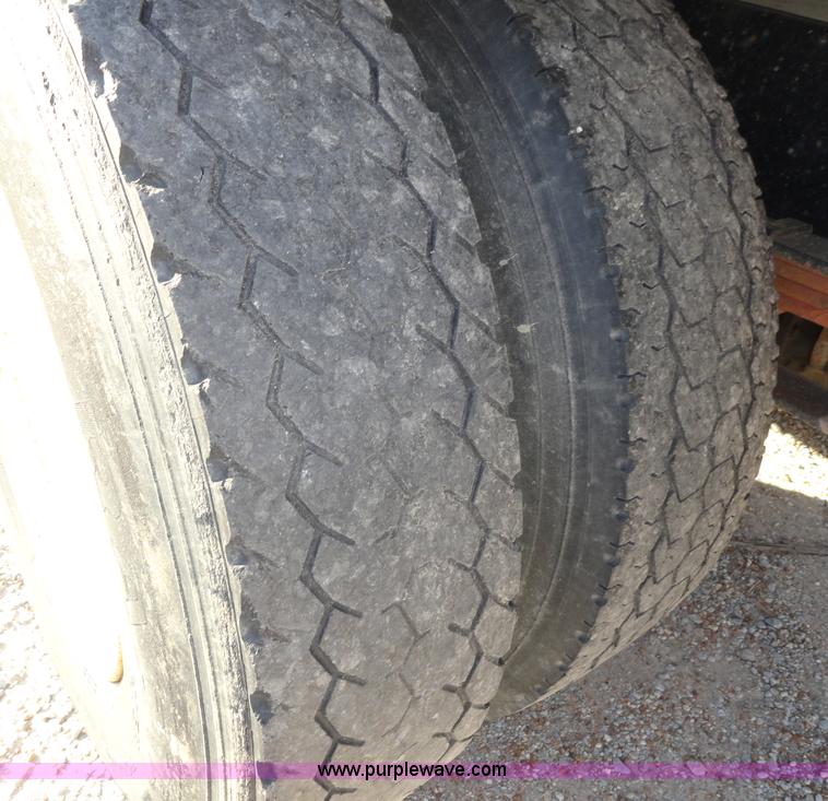 image for item A3229 1996 Freightliner FL70 box truck