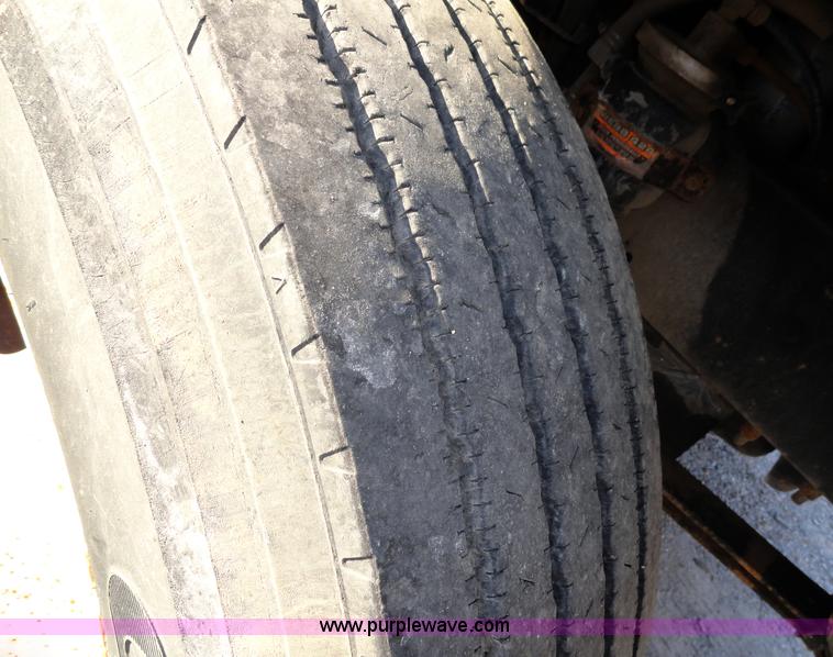 image for item A3229 1996 Freightliner FL70 box truck