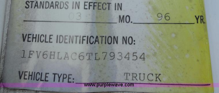 image for item A3229 1996 Freightliner FL70 box truck