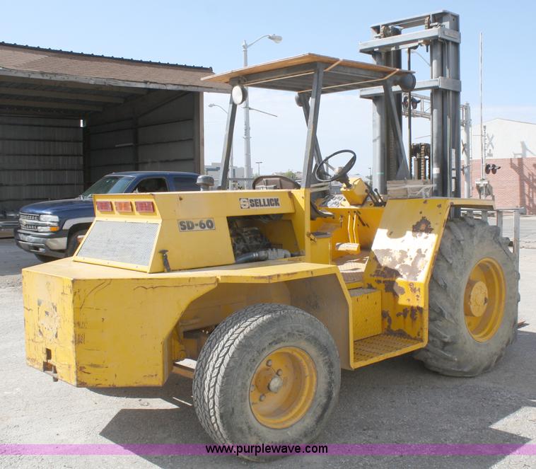 image for item A3233 Sellick SD60 forklift