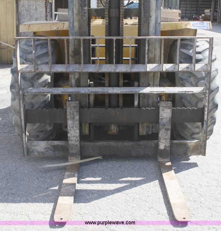 image for item A3233 Sellick SD60 forklift