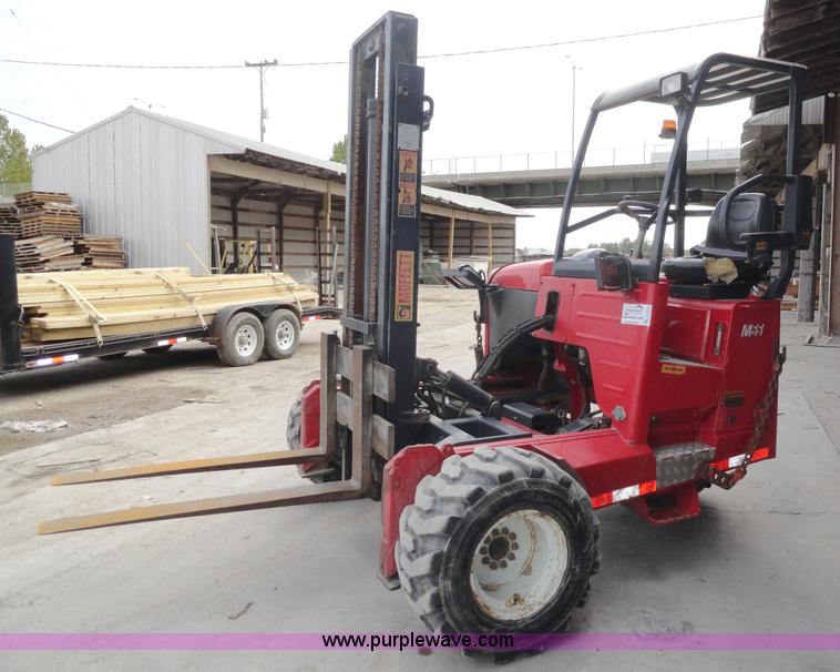 image for item A3234 2005 Moffett M55 truck mount forklift