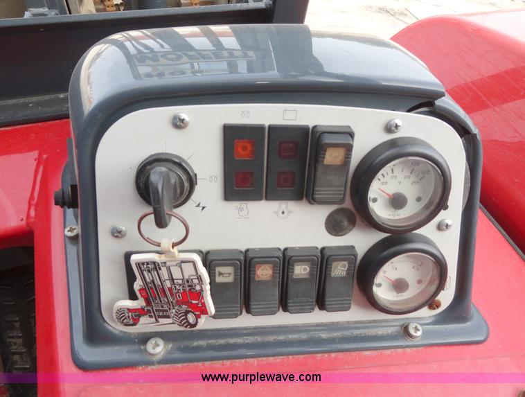 image for item A3234 2005 Moffett M55 truck mount forklift