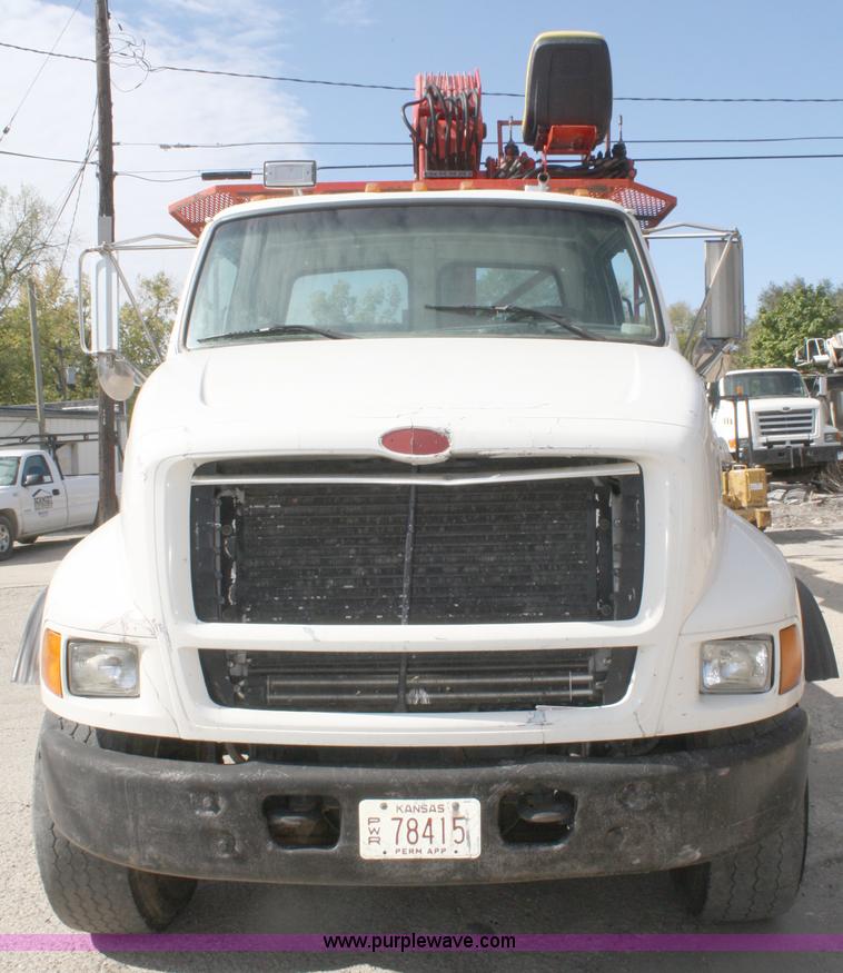 image for item A3236 1998 Ford Louisville LT9513 boom truck