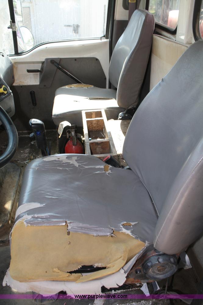 image for item A3236 1998 Ford Louisville LT9513 boom truck