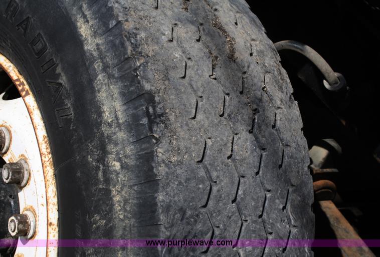 image for item A3236 1998 Ford Louisville LT9513 boom truck