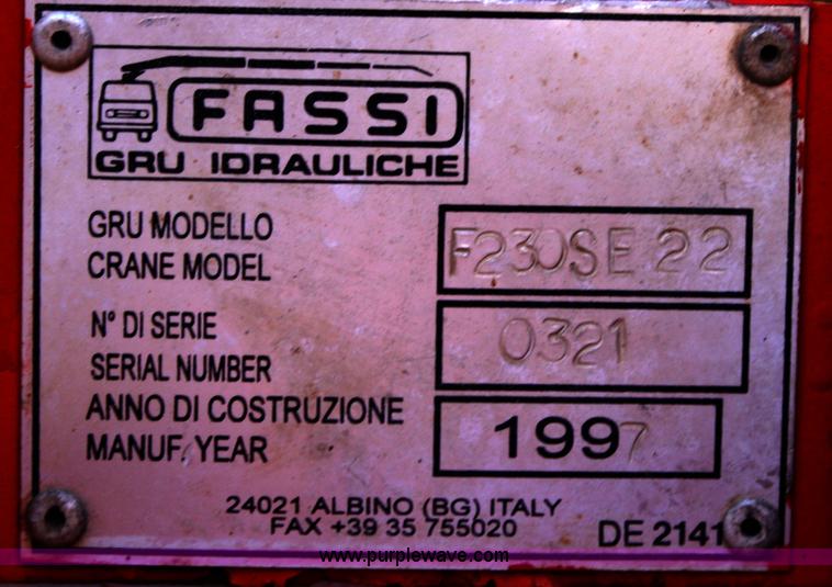 image for item A3236 1998 Ford Louisville LT9513 boom truck