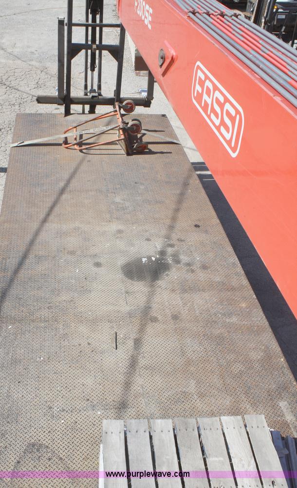 image for item A3236 1998 Ford Louisville LT9513 boom truck