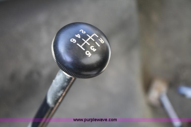 image for item A3237 1995 Ford F800 box truck