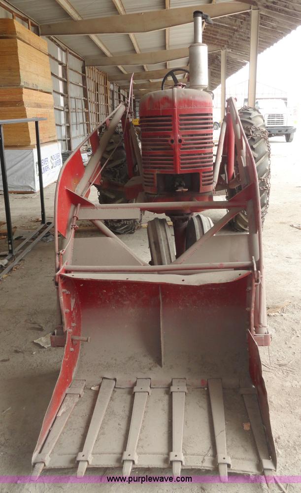 image for item A3238 1949 Mccormick Farmall M tractor