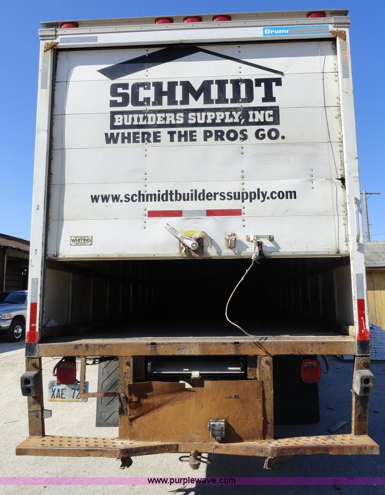 image for item A3253 1998 Ford F700 box truck