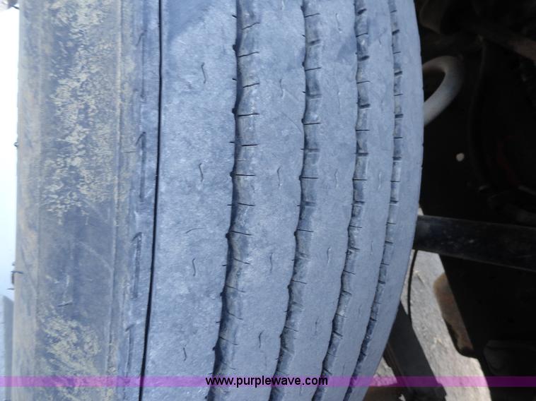 image for item A3259 1989 International 1954 flatbed truck