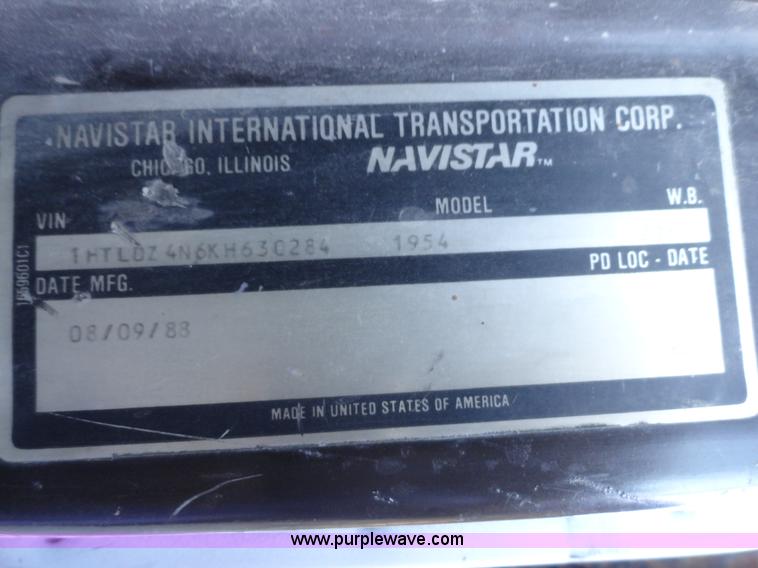 image for item A3259 1989 International 1954 flatbed truck