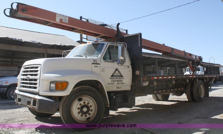 image for item A6535 1998 Ford F700 conveyor truck