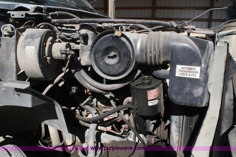 image for item A6535 1998 Ford F700 conveyor truck