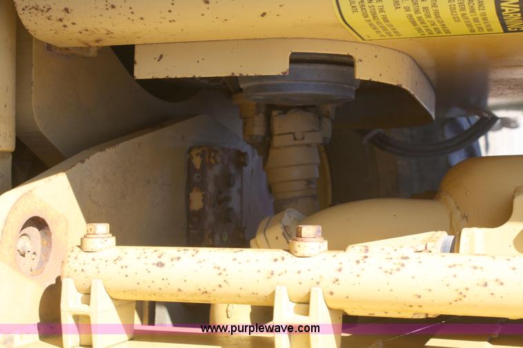 image for item A2383 1991 Caterpillar 140G VHP motor grader