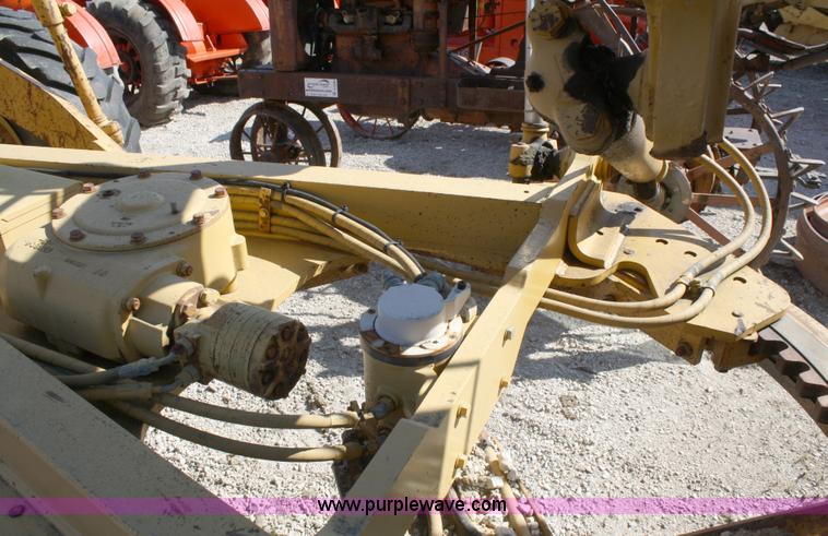 image for item A2383 1991 Caterpillar 140G VHP motor grader