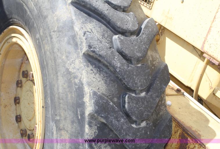 image for item A2383 1991 Caterpillar 140G VHP motor grader