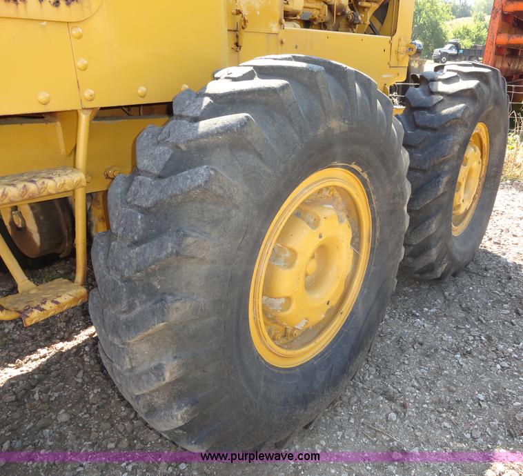 image for item A2384 1963 Caterpillar 12E motor grader