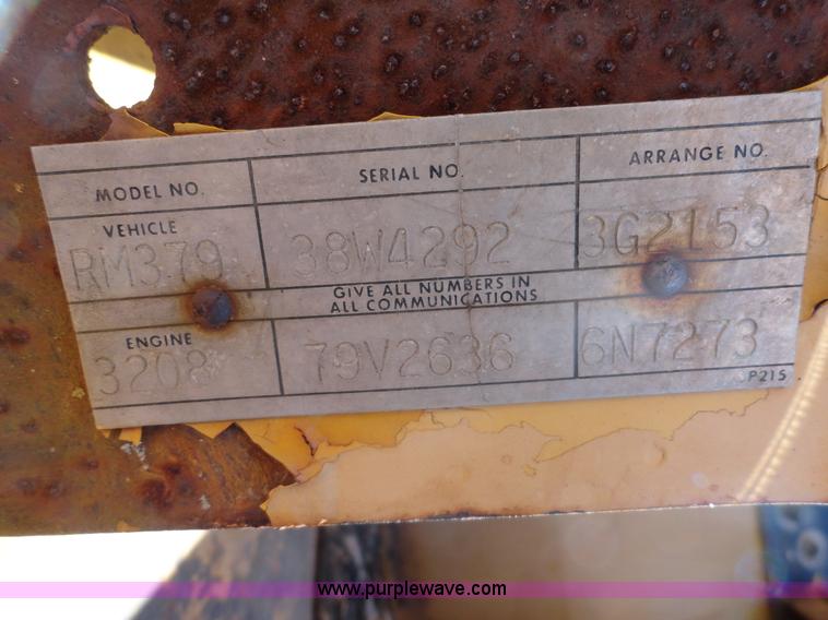 image for item A2385 1976 Caterpillar 613B paddle scraper