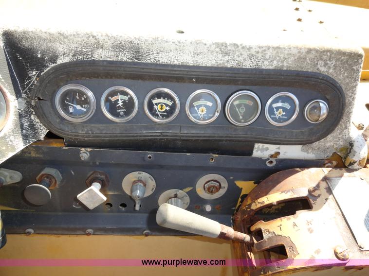 image for item A2385 1976 Caterpillar 613B paddle scraper