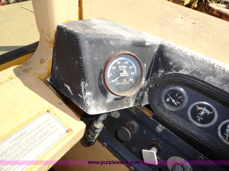 image for item A2385 1976 Caterpillar 613B paddle scraper